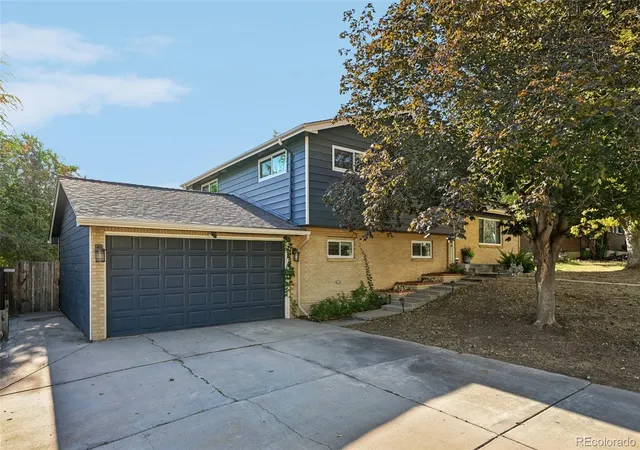 Photo 2 of Single family home for sale at 10470 Livingston Dr, Northglenn, CO 80234 | MLS# 3172533 | Listing updated on 2026-10-09