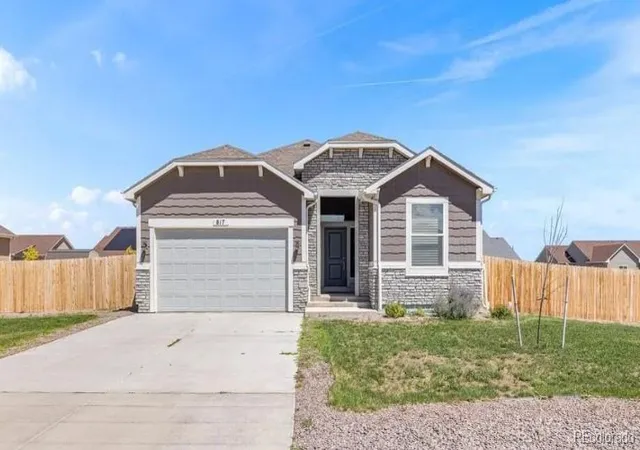Photo 1 of Single family home for sale at 817 E Maybell Dr, Pueblo, CO 81007 | MLS# 8912472 | Listing updated on 2026-10-05