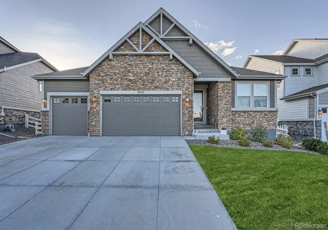 Photo 1 of Single family home for sale at 7115 S Uriah St, Aurora, CO 80016 | MLS# 4102621 | Listing updated on 2026-09-23