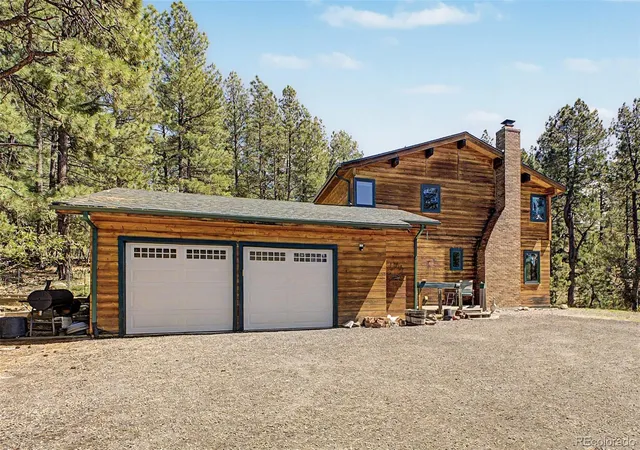 Photo 2 of Single family home for sale at 10695 E Empire Dr, Franktown, CO 80116 | MLS# 2748980 | Listing updated on 2026-09-03