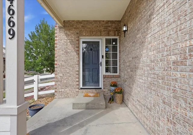 Photo 3 of Single family home for sale at 24669 E Wyoming Cir, Aurora, CO 80018 | MLS# 3528131 | Listing updated on 2026-09-30
