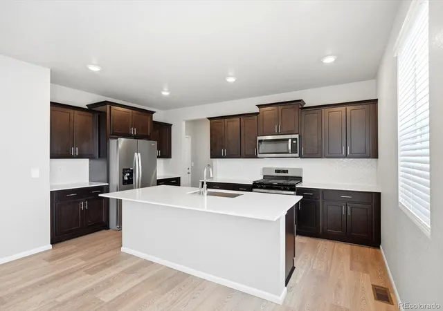 Photo 1 of Single family home for sale at 6852 Quail Ave, Longmont, CO 80504 | MLS# 5059658 | Listing updated on 2026-09-03