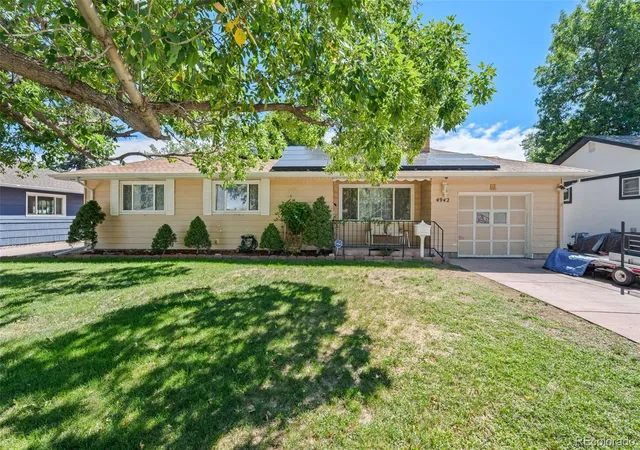 Photo 2 of Single family home for sale at 4942 S Galapago St, Englewood, CO 80110 | MLS# 8861867 | Listing updated on 2026-09-21