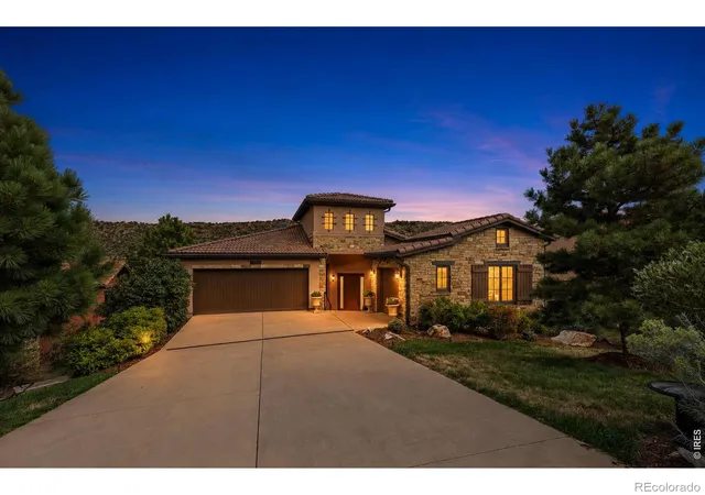 Photo 2 of Single family home for sale at 8122 Raphael Ln, Littleton, CO 80125 | MLS# IR1067756 | Listing updated on 2026-09-05