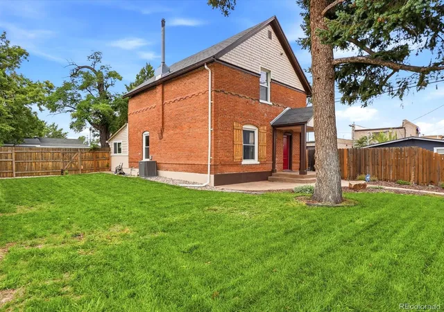 Photo 2 of Single family home for sale at 12 E Quincy Ave, Englewood, CO 80113 | MLS# 2108901 | Listing updated on 2026-09-05