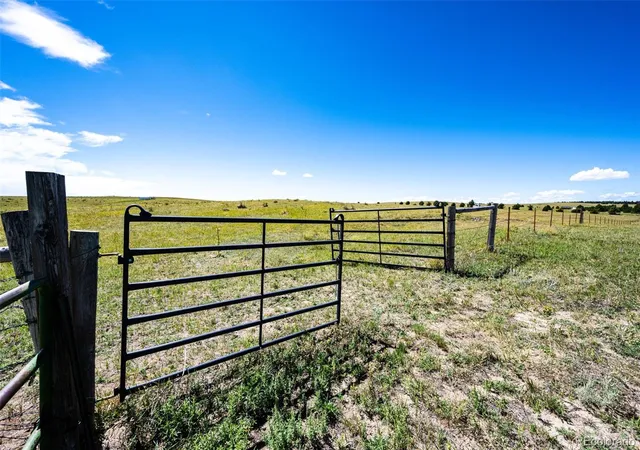 Photo 4 of Land for sale at 13598 Range View Pl, Kiowa, CO 80117 | MLS# 7911411 | Listing updated on 2026-09-03