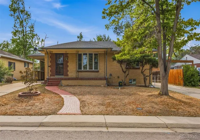 Photo 2 of Single family home for sale at 421 S Marshall St, Lakewood, CO 80226 | MLS# 8238504 | Listing updated on 2026-09-17