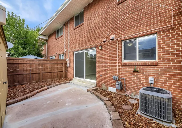 Listing Photo 4 - Condo for sale in building located at 9008 E Mansfield Ave, Denver, CO 80237