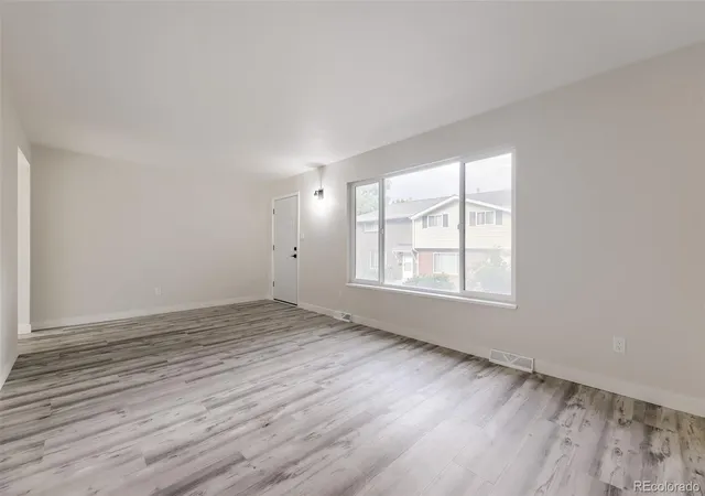 Listing Photo 5 - Condo for sale in building located at 9008 E Mansfield Ave, Denver, CO 80237