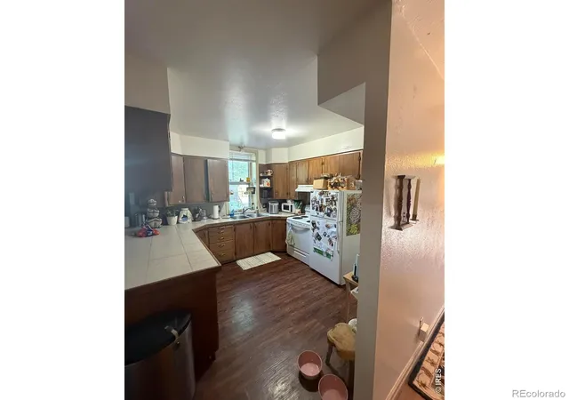 Photo 3 of House for sale at 209 N Roosevelt Ave, Fort Collins, CO 80521 | MLS# IR1067817 | Listing updated on 2026-09-04