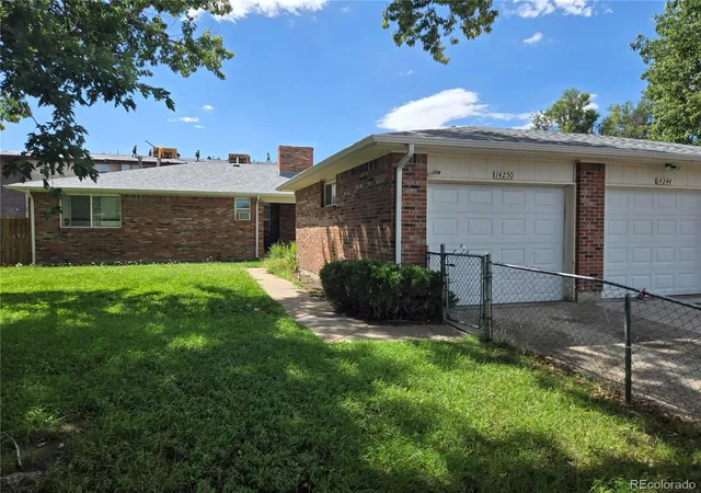 Listing Photo 3 - Condo for sale in building located at 14240 E 22nd Pl, Aurora, CO 80011