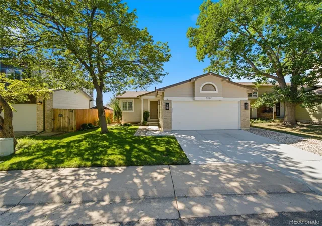 Photo 1 of Single family home for sale at 8522 S Upham Way, Littleton, CO 80128 | MLS# 6679504 | Listing updated on 2026-09-07