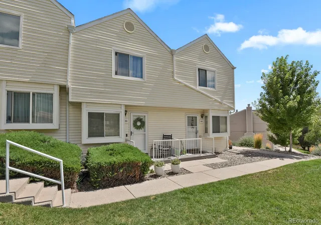 Photo 2 of Townhouse for sale at 3166 Vail Pass Dr, Colorado Springs, CO 80917 | MLS# 4728656 | Listing updated on 2026-09-05