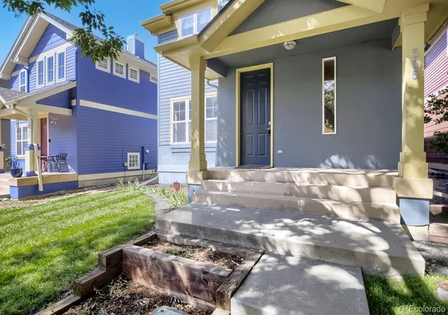 Photo 2 of Single family home for sale at 305 Riverview Ct, Longmont, CO 80501 | MLS# 2846072 | Listing updated on 2026-09-03