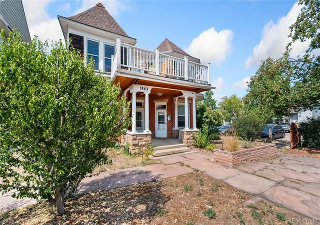 Photo 2 of Townhouse for sale at 1843 Walnut St #B, Boulder, CO 80302 | MLS# 3076804 | Listing updated on 2026-10-09