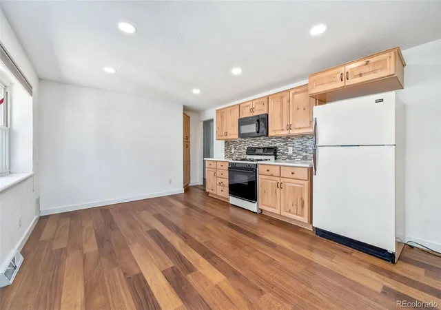 Photo 4 of Sale Pending at 210 Aspen Dr, Brighton, CO 80601 | MLS# 6174820 | Listing updated on 2026-09-08