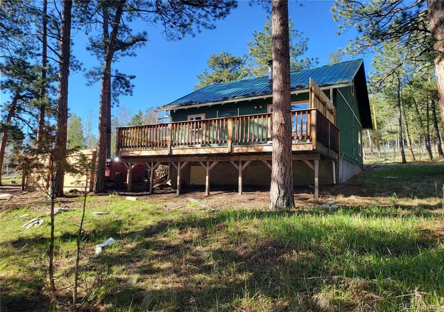 Photo 2 of Single family home for sale at 704 Yellow Pine Dr, Bailey, CO 80421 | MLS# 5119490 | Listing updated on 2026-09-03