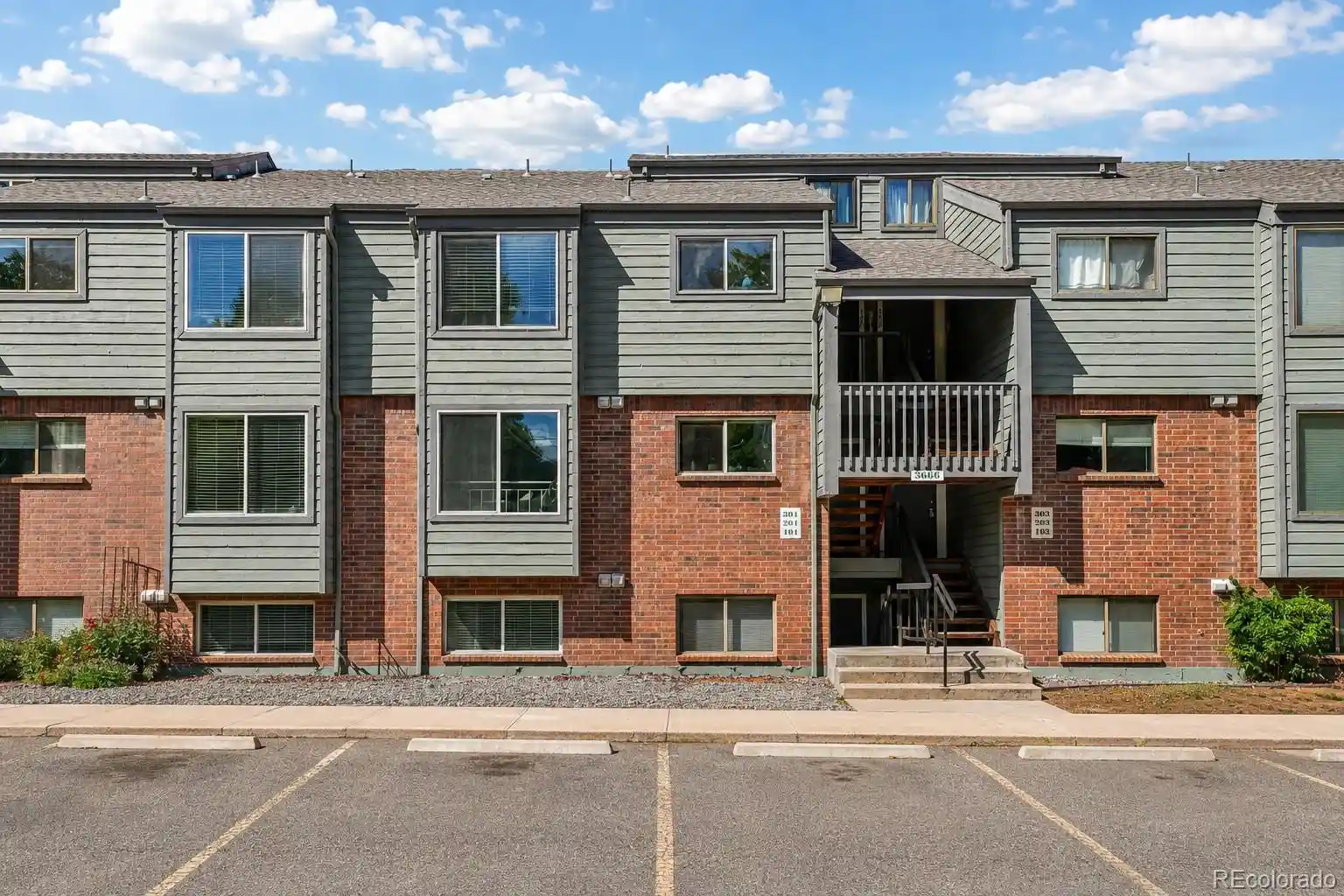 Listing Photo 1 - Condo for sale in 3666 S Depew St located at 3666 S Depew St, Lakewood, CO 80235 - Unit #304