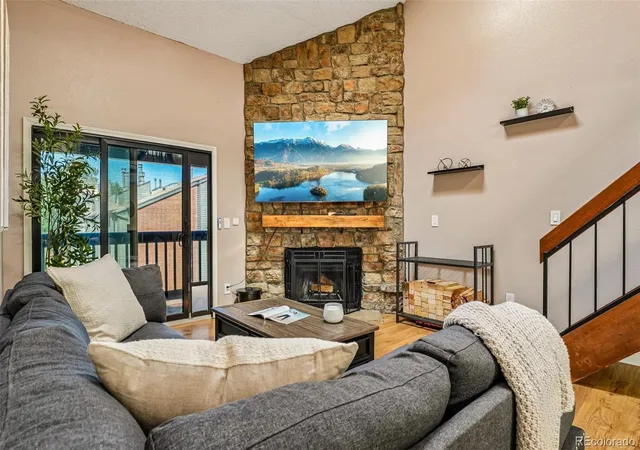 Listing Photo 4 - Condo for sale in building located at 3666 S Depew St, Lakewood, CO 80235 - Unit #304