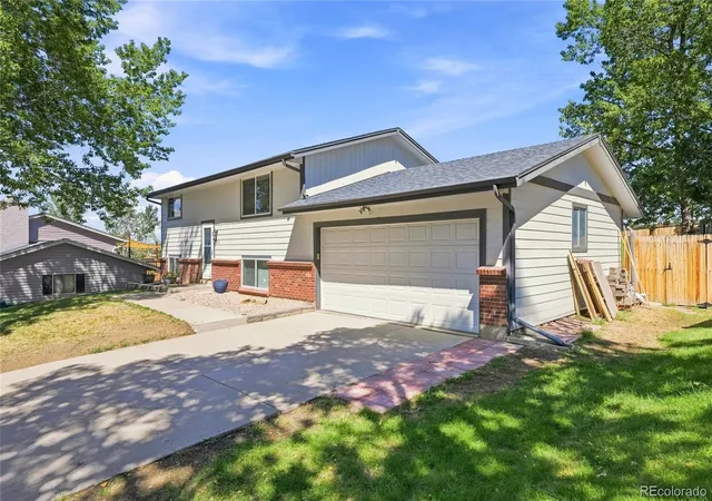 Photo 2 of Single family home for sale at 528 Apollo Ct, Lone Tree, CO 80124 | MLS# 9581990 | Listing updated on 2026-09-22