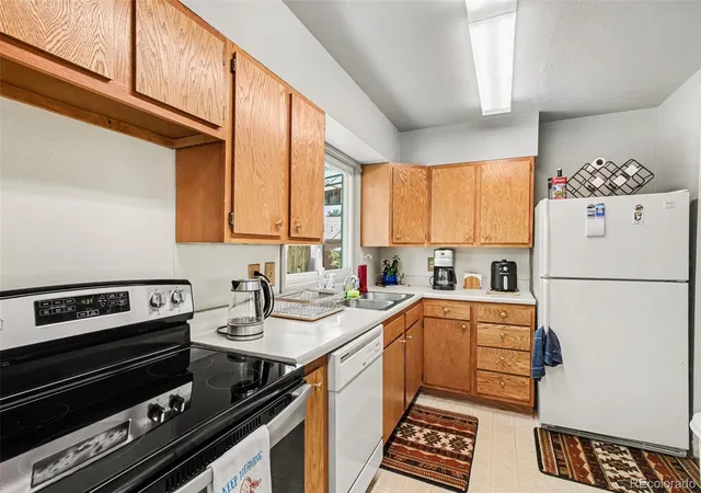Photo 3 of Single family home for sale at 303 Elmwood Dr, Colorado Springs, CO 80907 | MLS# 8222409 | Listing updated on 2026-10-05