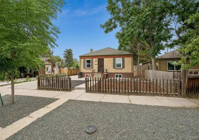Photo 3 of Single family home for sale at 1540 Tamarac St, Denver, CO 80220 | MLS# 9835701 | Listing updated on 2026-09-04