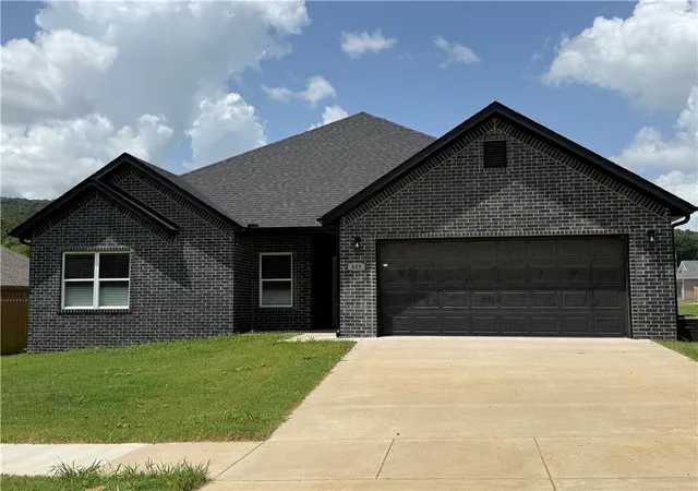 Photo 1 of Sale Pending at 327 Smith St, West Fork, AR 72774 | MLS# 1284626 | Listing updated on 2026-08-31