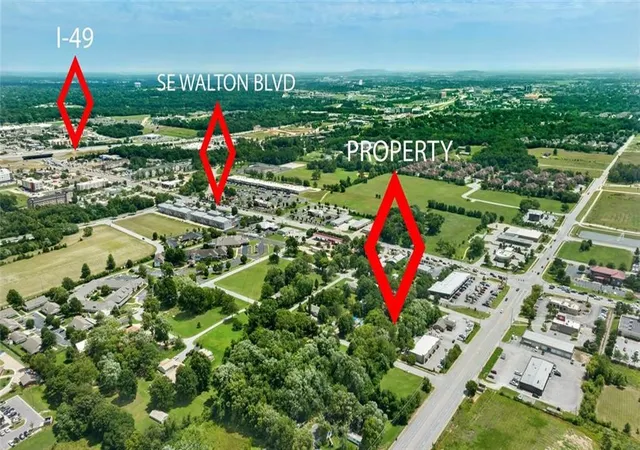 Photo 2 of House for sale at 1108 SE 34th Street, Bentonville, AR 72712 | MLS# 1297380 | Listing updated on 2026-08-27