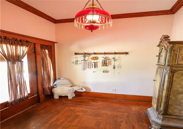 Photo 3 of Sale Pending at 716 S Washington St, Siloam Springs, AR 72761 | MLS# 1300184 | Listing updated on 2026-09-04