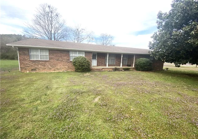 Photo 1 of Single family home for sale at 406 W Court St, Jasper, AR 72641 | MLS# 1301540 | Listing updated on 2026-09-04