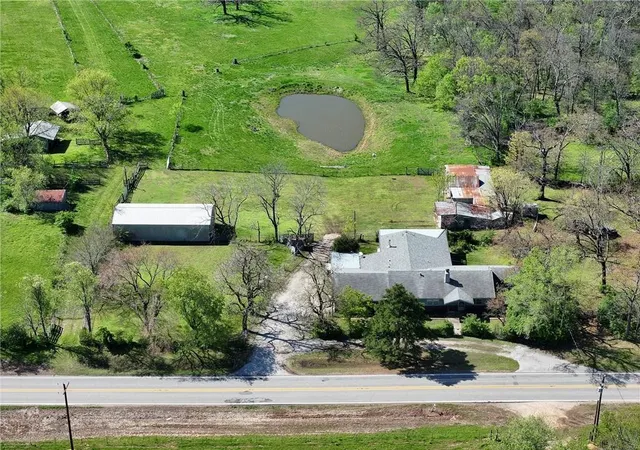 Photo 1 of House for sale at 19493 16 Highway, Siloam Springs, AR 72761 | MLS# 1304261 | Listing updated on 2026-09-14