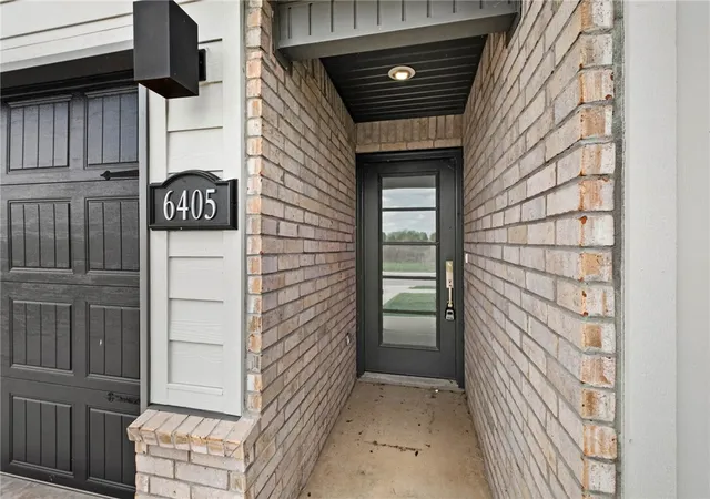 Photo 2 of Single family home for sale at 6405 Nw Harley St, Bentonville, AR 72713 | MLS# 1304294 | Listing updated on 2026-10-21