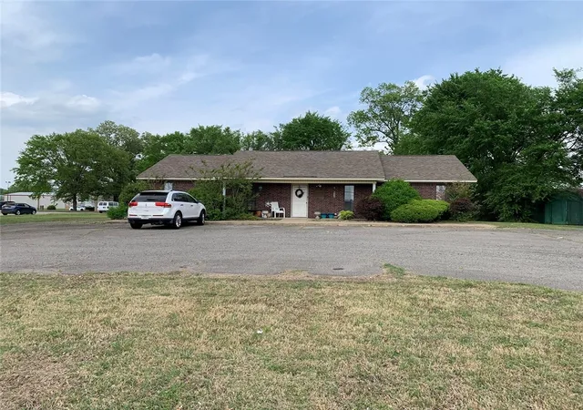 Photo 1 of Sale Pending at 1311 E 16th Street, Russellville, AR 72802 | MLS# 1305651 | Listing updated on 2026-09-05