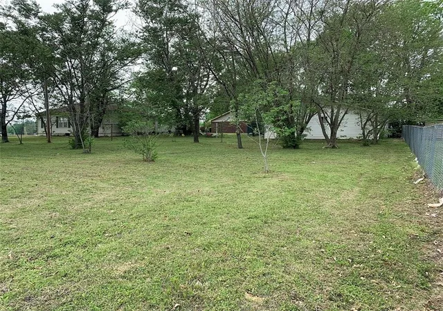 Photo 3 of Sale Pending at 1315 E 16th Street, Russellville, AR 72802 | MLS# 1305721 | Listing updated on 2026-09-05