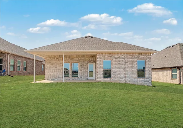 Photo 4 of Single family home for sale at 2610 Elstar Ct, Bentonville, AR 72712 | MLS# 1313172 | Listing updated on 2026-09-11