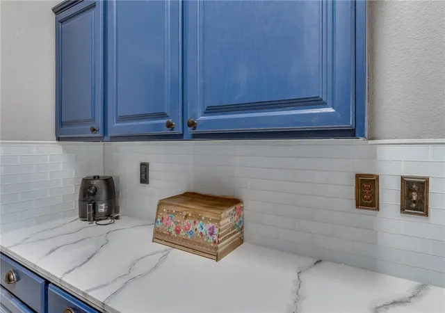 Photo 4 of Single family home for sale at 803 Jon Dr, Bentonville, AR 72712 | MLS# 1314554 | Listing updated on 2026-09-12