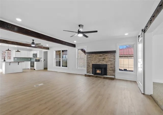 Photo 5 of Sale Pending at 609 Sands Rd, Cave Springs, AR 72718 | MLS# 1315651 | Listing updated on 2026-08-31