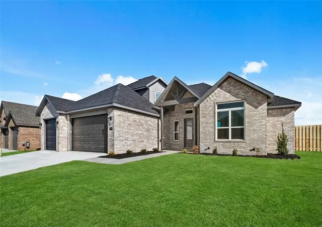 Photo 4 of Single family home for sale at 1200 Fierce Ln, Centerton, AR 72719 | MLS# 1319623 | Listing updated on 2026-10-21
