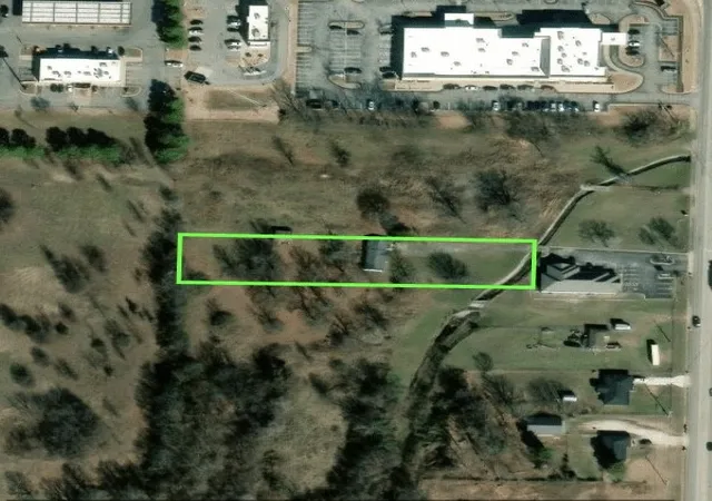 Photo 2 of Land for sale at 718 N 40th Street, Springdale, AR 72762 | MLS# 1322173 | Listing updated on 2026-09-16