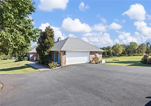 Photo 3 of Single family home for sale at 493 Huckleberry Rd, Dover, AR 72837 | MLS# 1324470 | Listing updated on 2026-09-11