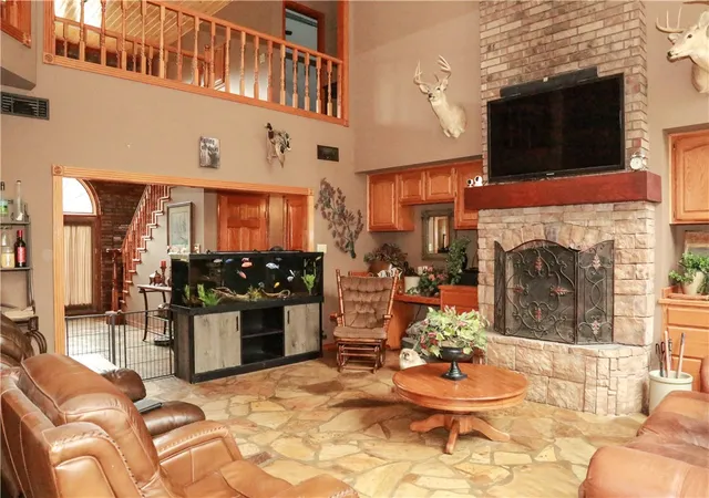 Photo 4 of Single family home for sale at 10812 Bay Ridge Dr, Dardanelle, AR 72834 | MLS# 1326805 | Listing updated on 2026-09-11