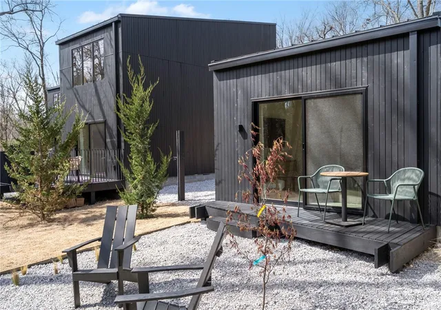 Photo 2 of Single family home for sale at 1248 Nw A St, Bentonville, AR 72712 | MLS# 1327076 | Listing updated on 2026-09-11