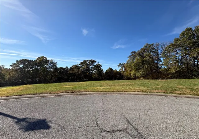 Photo 3 of Single family home for sale at 1299 Beau Chalet Dr, Bentonville, AR 72713 | MLS# 1327790 | Listing updated on 2026-09-03