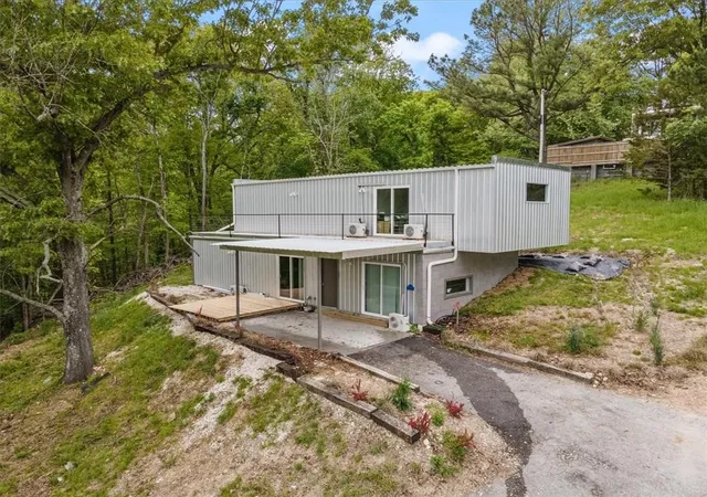 Photo 2 of Single family home for sale at 16139 Harmon Rd, Fayetteville, AR 72704 | MLS# 1327976 | Listing updated on 2026-09-10