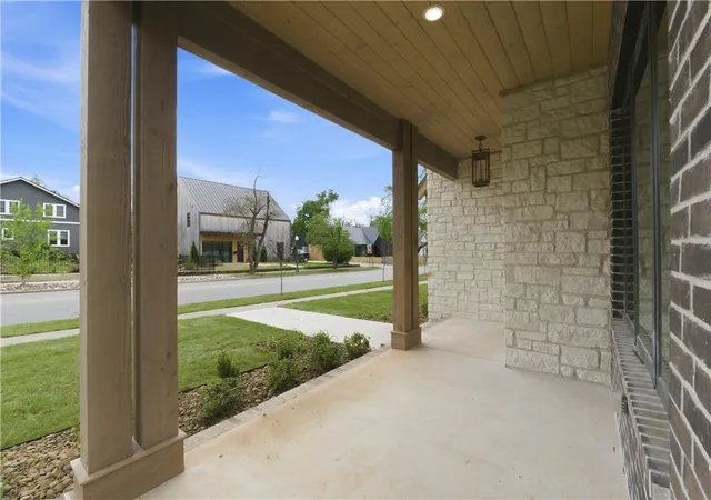 Photo 2 of Single family home for sale at 716 W Central Ave, Bentonville, AR 72712 | MLS# 1329199 | Listing updated on 2026-09-04