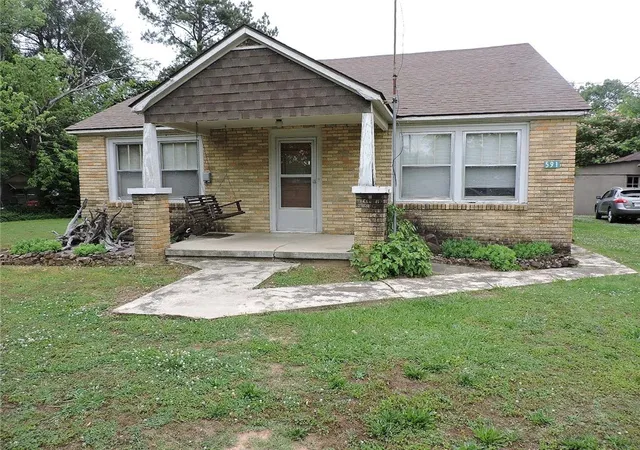 Photo 1 of Single family home for sale at 591 Featherston St, Waldron, AR 72958 | MLS# 1328148 | Listing updated on 2026-08-28