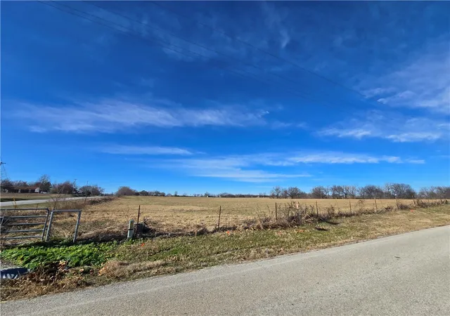 Photo 4 of Land for sale at 1044 Ar 102, Decatur, AR 72722 | MLS# 1330388 | Listing updated on 2026-08-31