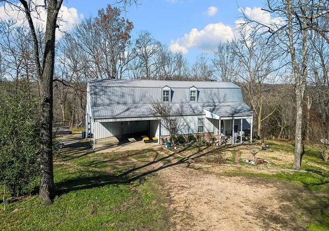 Photo 3 of Single family home for sale at 1471 Walnut Rd, Anderson, MO 64831 | MLS# 1330868 | Listing updated on 2026-08-31