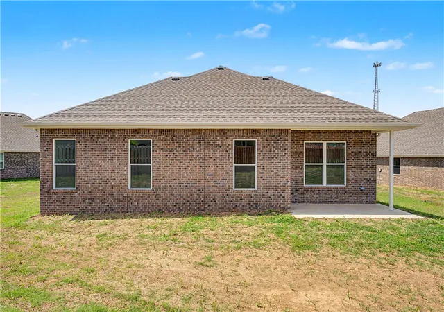 Photo 3 of Single family home for sale at 2500 Goldspur Ct, Bentonville, AR 72712 | MLS# 1331276 | Listing updated on 2026-09-02