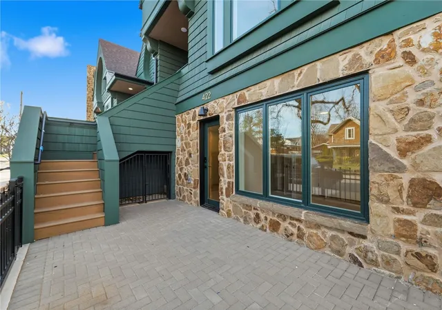 Photo 4 of Townhouse for sale at 422 SE C St, Bentonville, AR 72712 | MLS# 1332503 | Listing updated on 2026-09-10